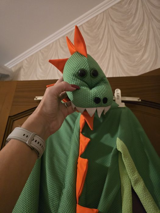 Костюм динозавра