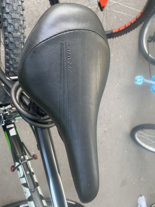 Bicicleta Giant Revel Aluxx Technology