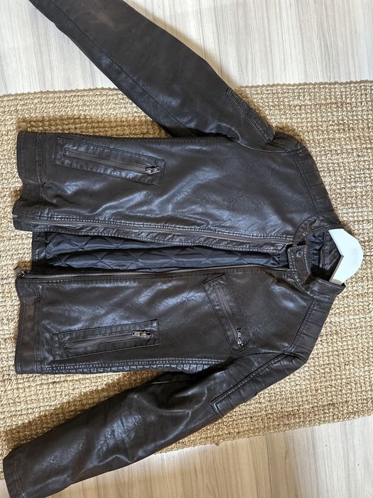 Jacheta Guess originala editie limitata