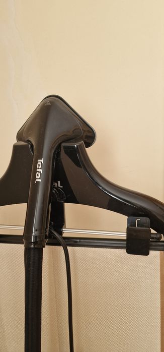 Отпариватель Тефаль