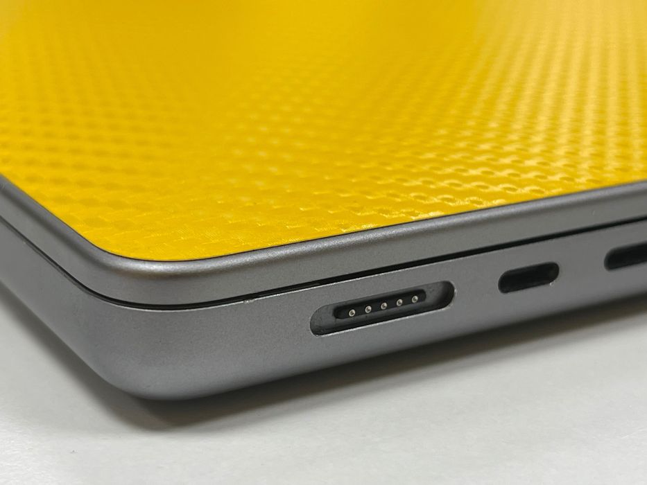 MacBook Pro 14'' M1  32GB RAM 512GB SSD