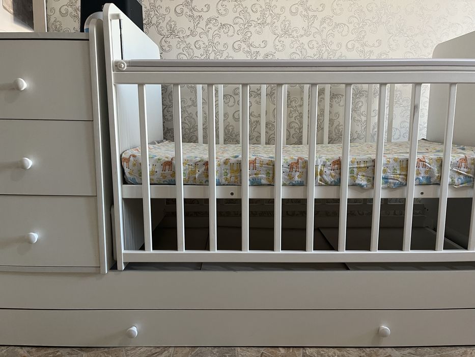 Белая Детская кровать