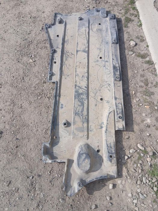 Scut De Protectie Motor Audi A6 C6 2005 - 2011 4F0825207