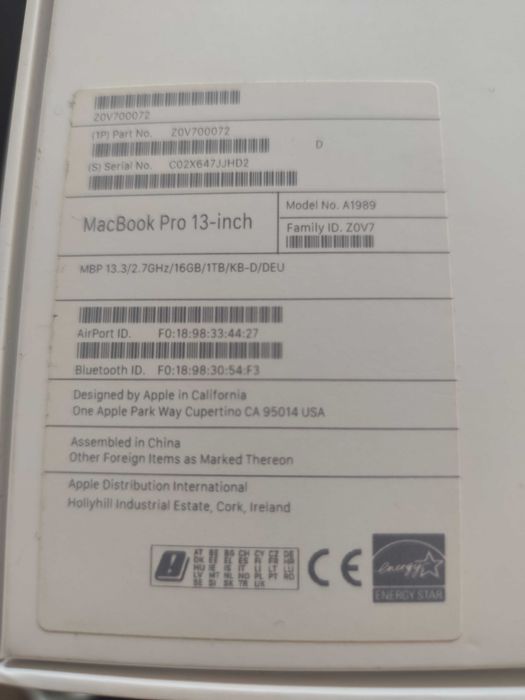 Macbook Pro 13 2018 i7 16GB RAM 1TB