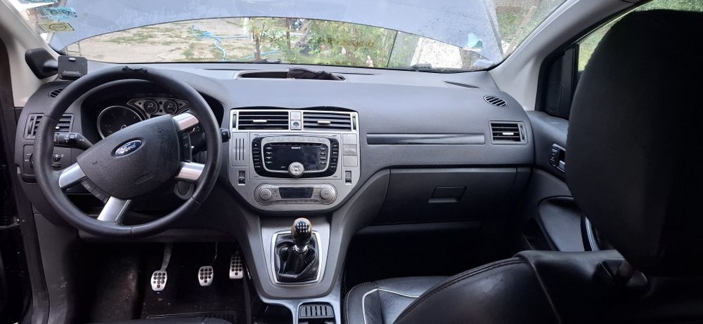 Vând Ford Kuga 2.0