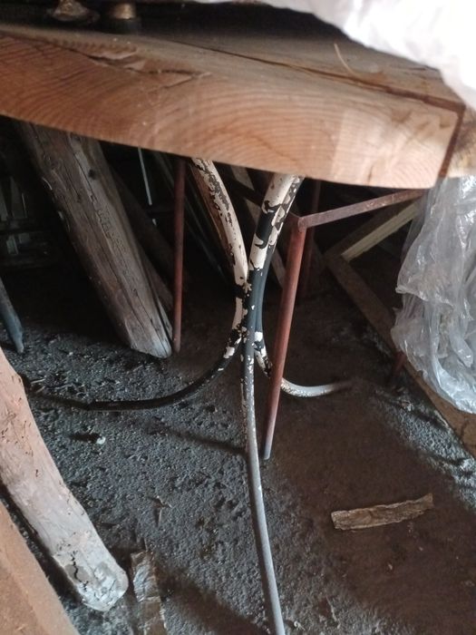 Маси  ,Стелажи,Закачалки,стойки,профили,рамки кошчета