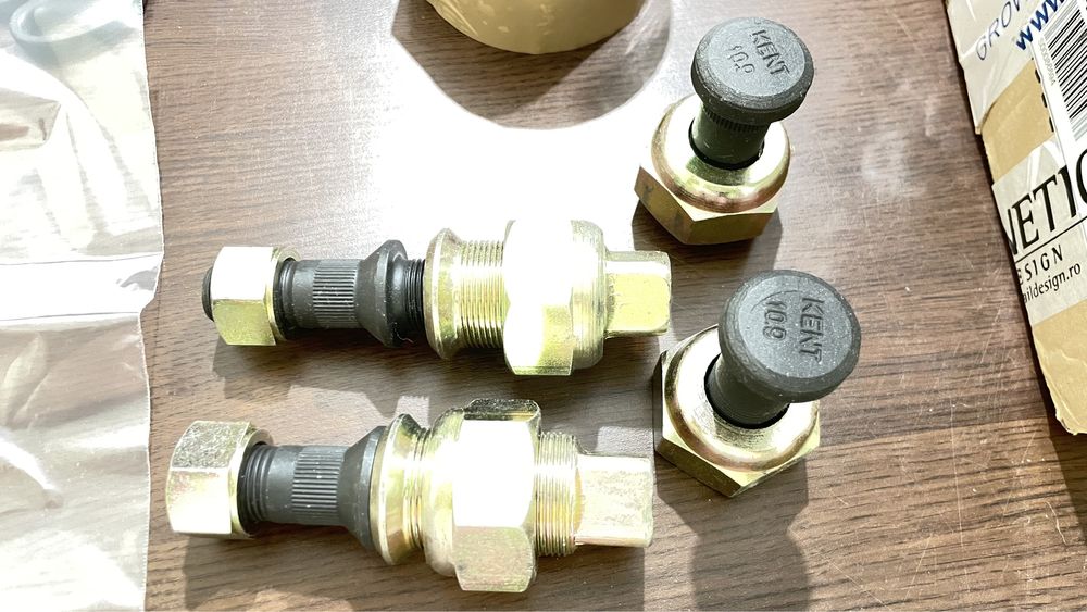 Pivoti si prezoane  Canter Fuso-varianta lunga