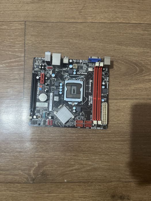 Материнская плата Biostar H61MGV3.