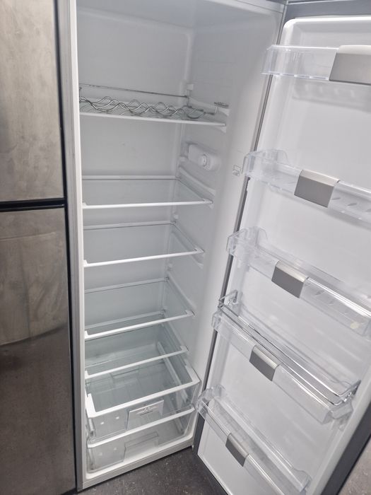 Хладилник Gram A++ охладител 324 литра