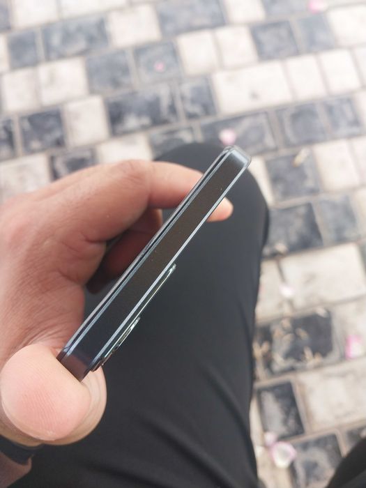 Realme c71 почти новый