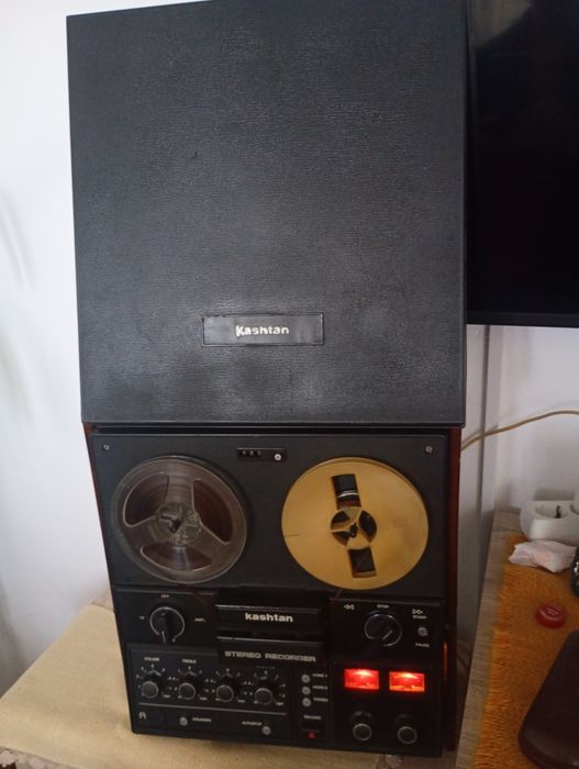 Magnetofon Kastan state bună de funcționare rulare stingă dreapta reda