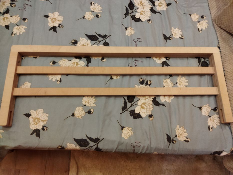 Преграда за легло,Кокетка,Парапет за легло