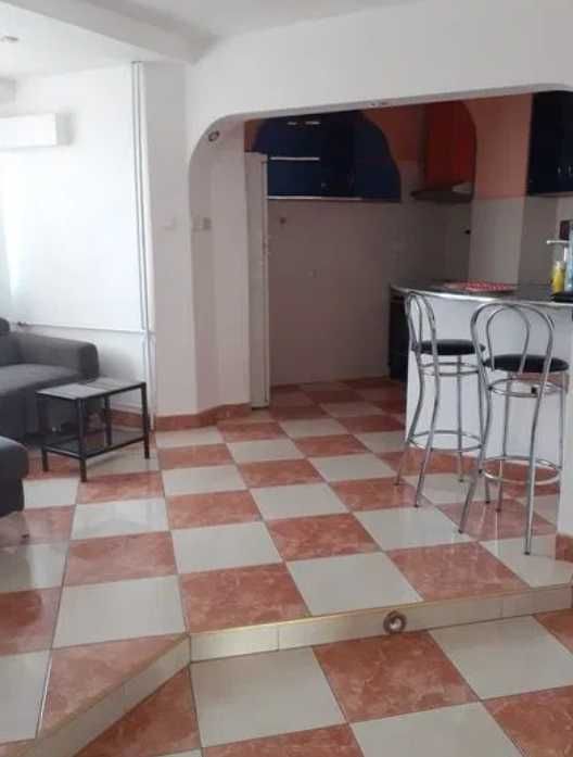 Дава се под наем Двустаен апартамент в Пловдив, Изгрев - 65 кв.м за 229.5 € - Снимка #2