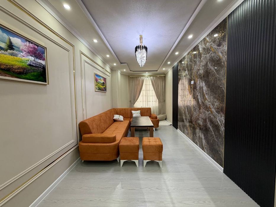 Vokzalda 3x xonali+ xol uy sotiladi!!! Savdosi bor!