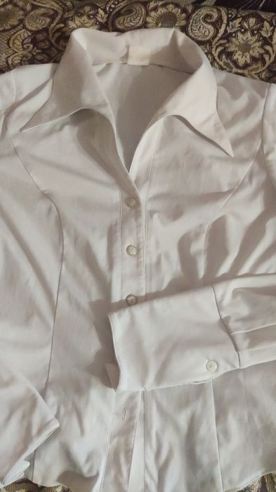 Блузка белая женская