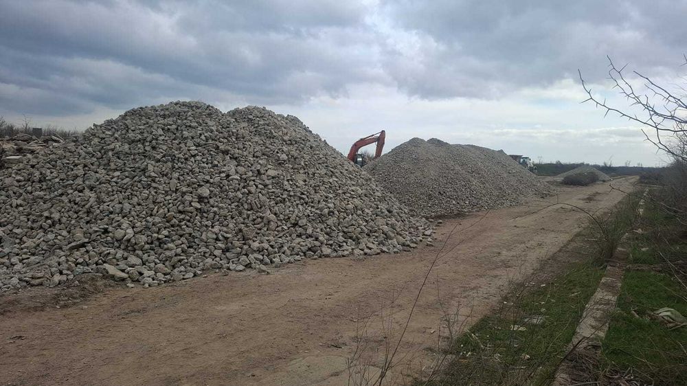 Vand beton, piatra  concasata