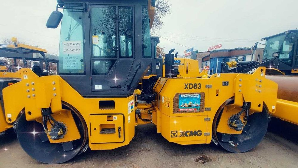 XCMG XD83  гидравлический вибрационный каток 8 тоник  на складе