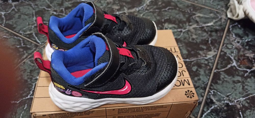 Детски маратонки Nike