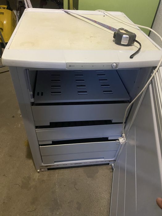 Морозильник Бирюса