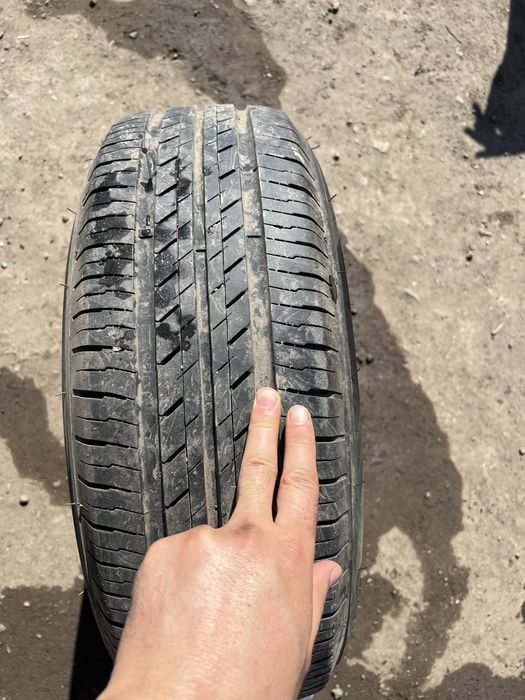 Продается шины вместе с дисками комплекте