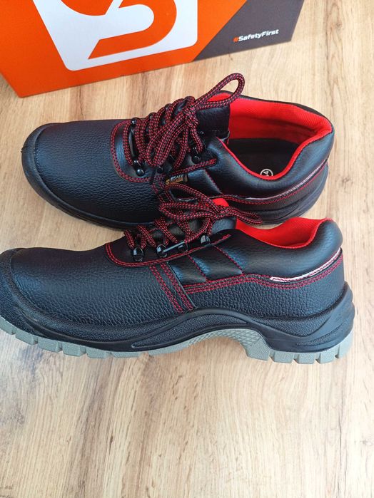 Обувки---44 номер