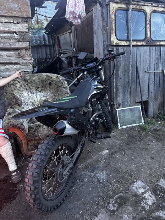 Продам эндуро 300кб