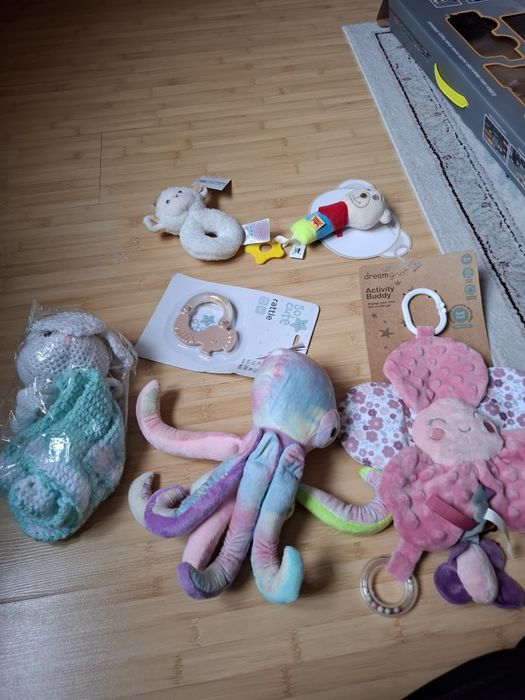 Бебешки играчки,