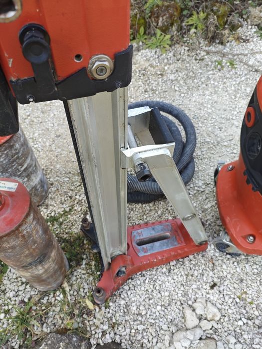 Hilti - Система за диамантено пробиване