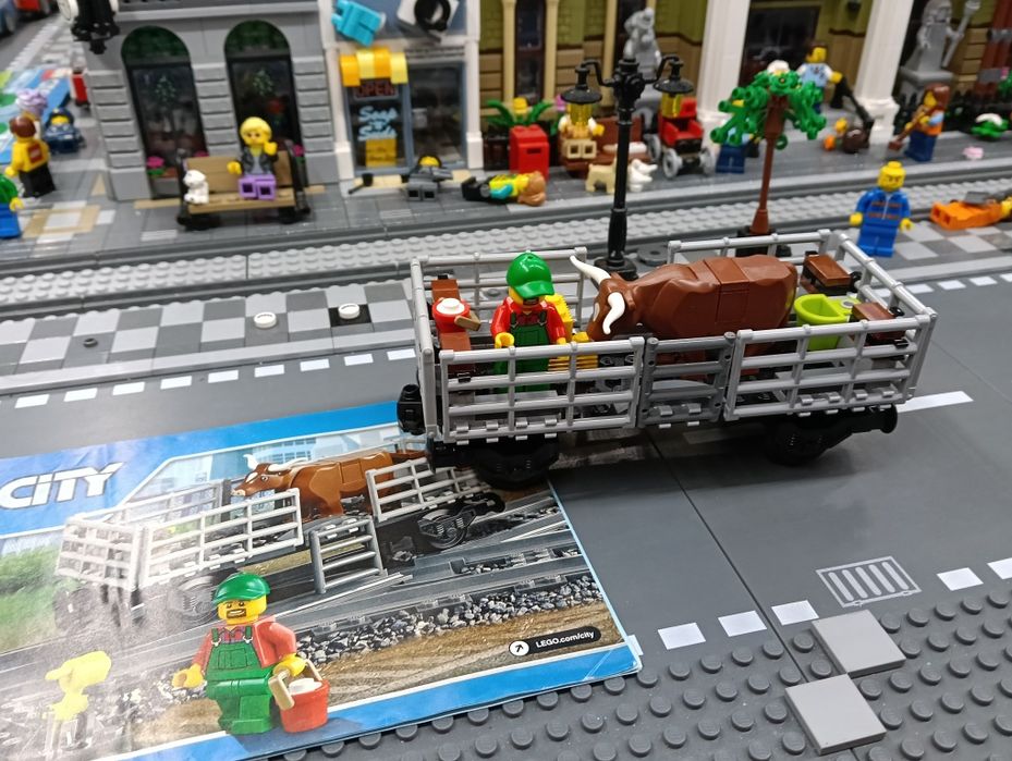 Lego 60052 Cargo Train