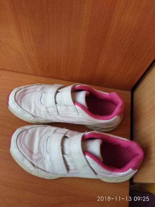 Маратонки 32-ри ною.5лв