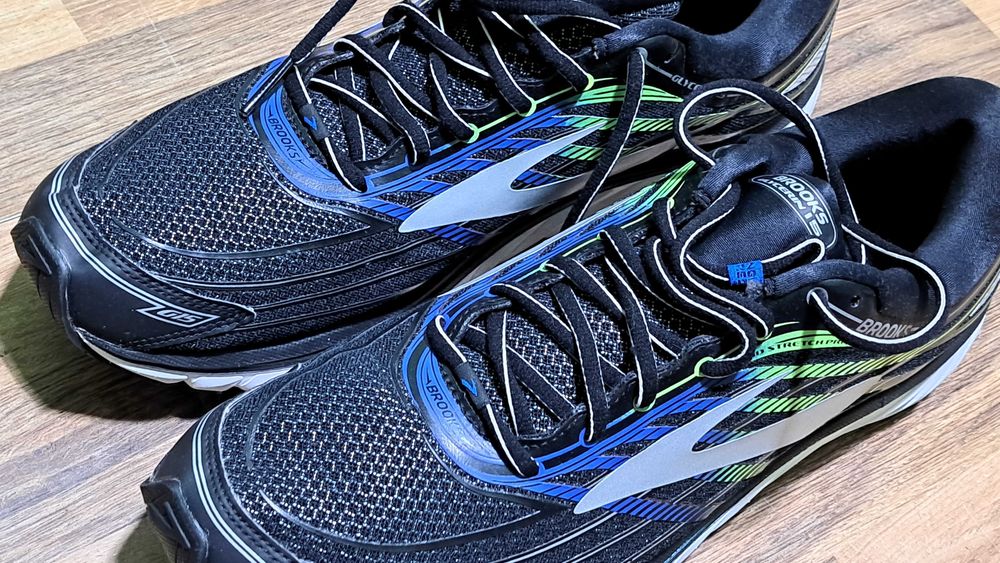 UNDER ARMOURacics,CAТ,ECCO,broкsadidas,LOWA,mizuno