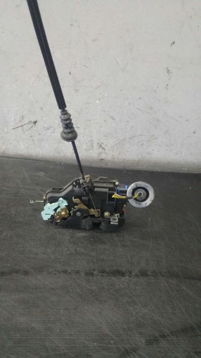 Broasca usa stanga fata skoda octavia 2 1z3 153d1837015