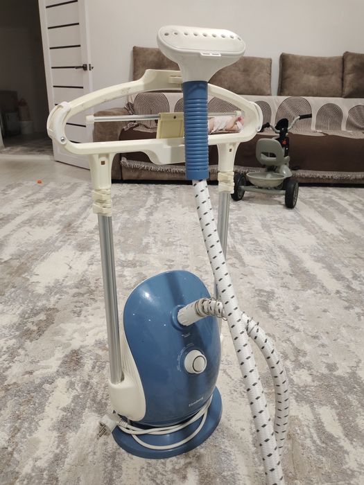 Отпариватель вертикальный