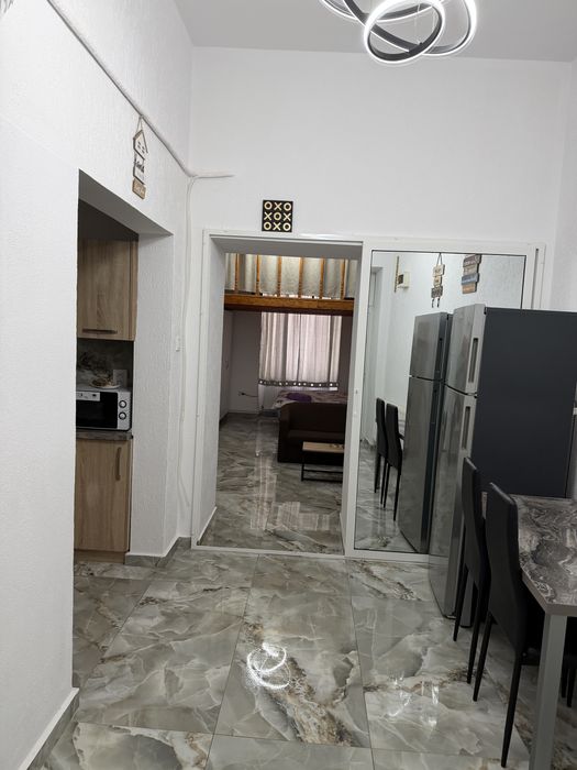 Apartament 1 camera /  central / ocupabil imediat