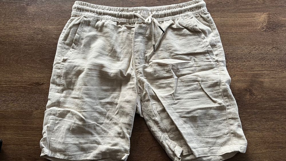 Дънки и шорти за плаж