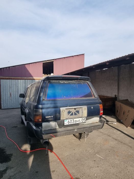 Tayota hilux surf