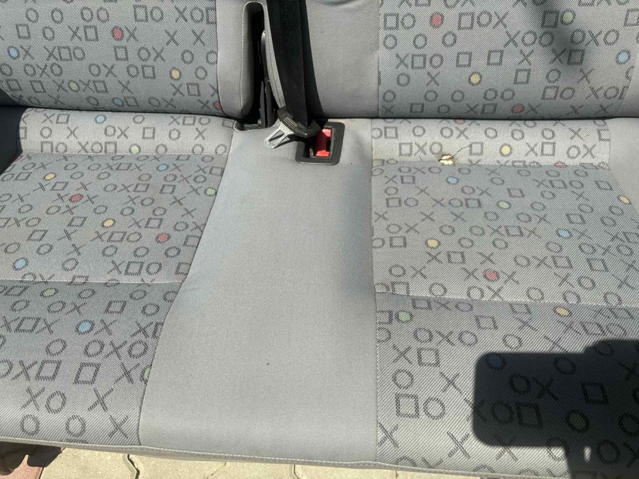 Inchiriez aspirator Karcher Puzzi 10.1