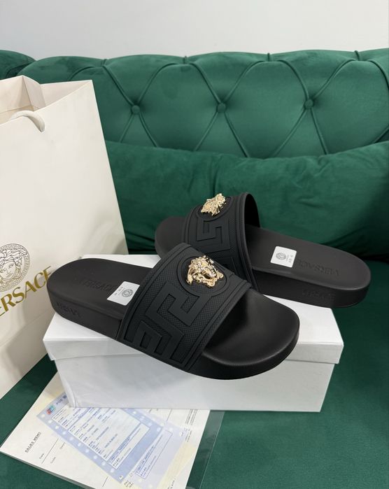 Papuci slapi Versace Premium colectie noua vara 2026