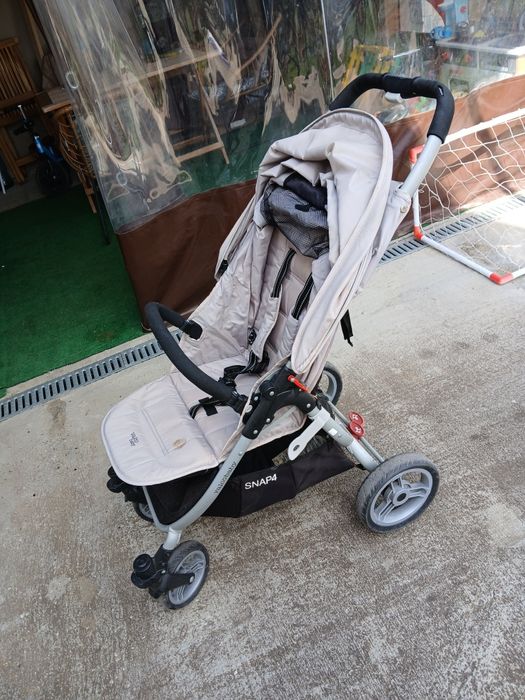 Лятна количка Valcobaby snap 4