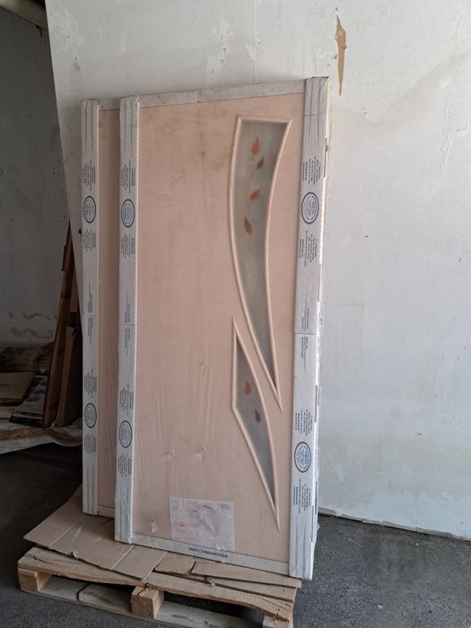 Продам новые двери без комплекта