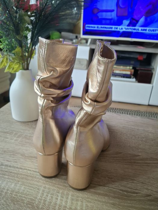 Încălțăminte piele noi deosebite