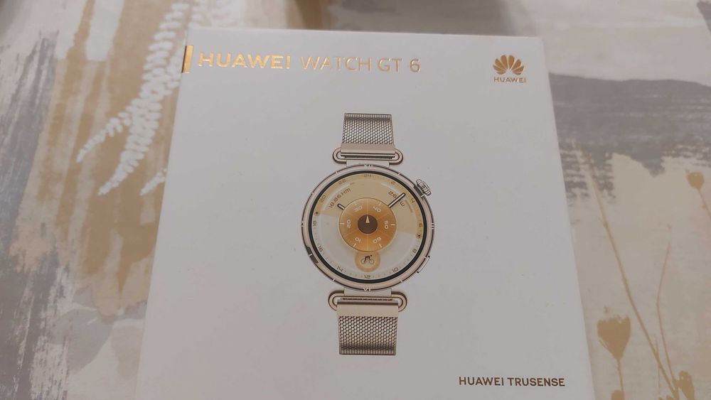 Чисто нов часовник huawei watch gt 6