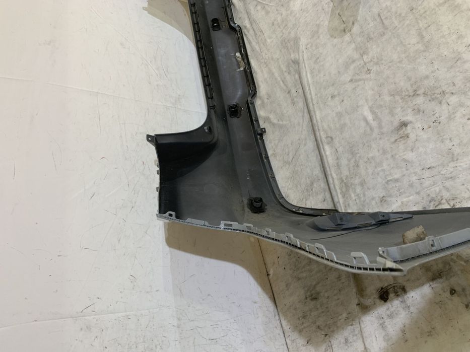 Bara spate Kia Stinger, 2017, 2018, 2019, 2020, 2021, 2022, cod origine OE 86611-J5300.