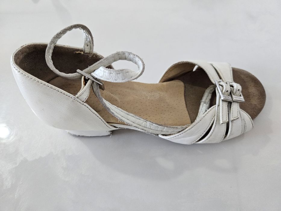 Туфли для танцев