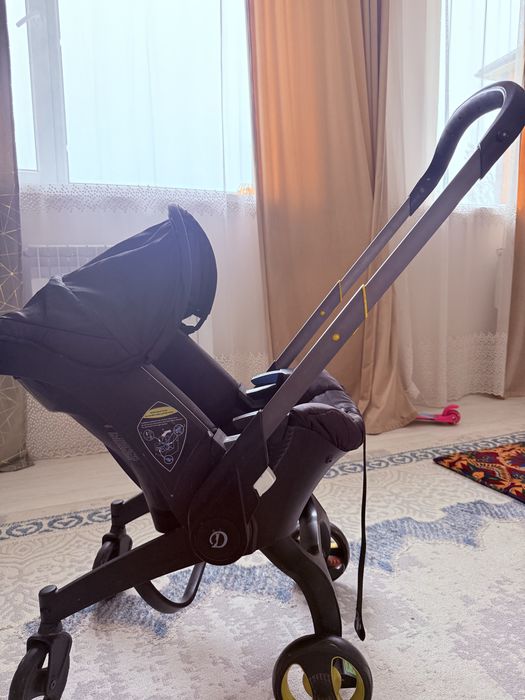 Срочно продается коляска 3 в 1