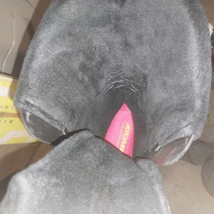 Продам ботинки горнолыжные