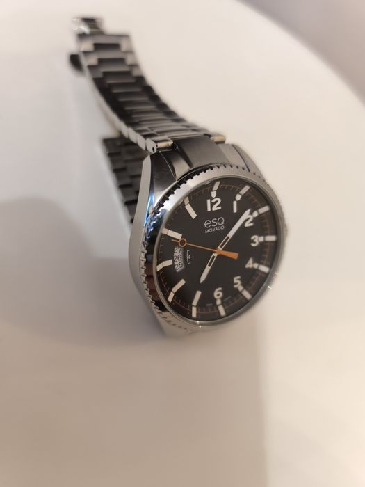 Часовник ESQ by MOVADO