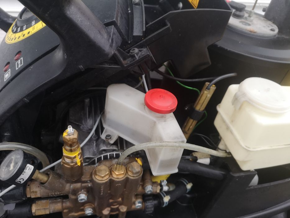 Пароструйка Karcher HDS 558C eco 220V160bar 3kw Най Висок Клас