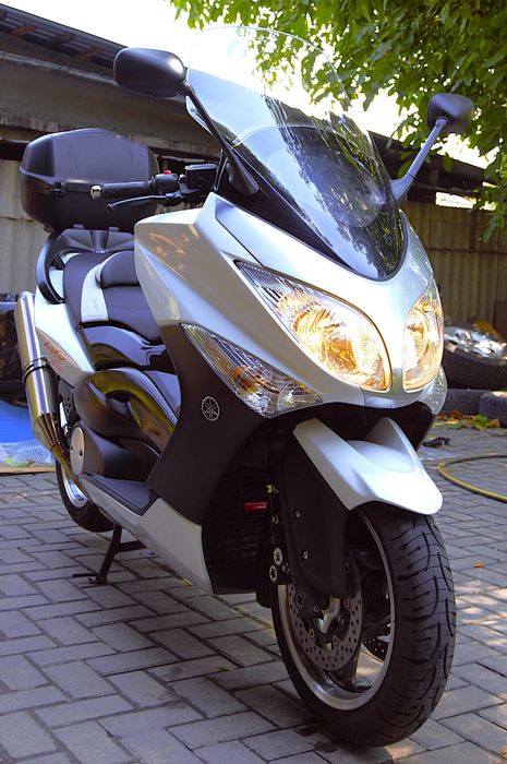 Yamaha T-Max 500-3