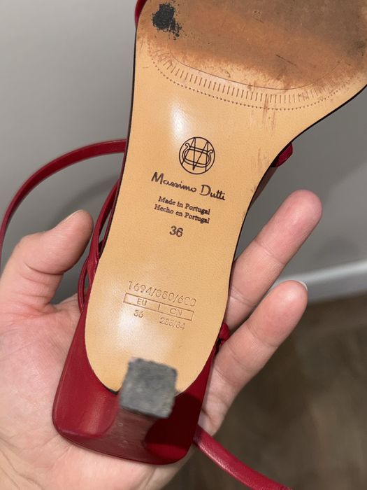 Продам кожаные босоножки massimo dutti